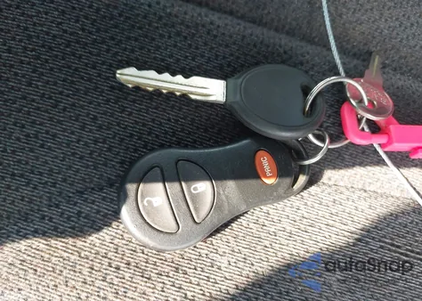 2004 Dodge Dakota Slt from USA, damaged, VIN 1D7GL42K04S633433